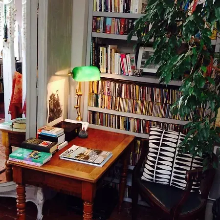 Loft De Charme Sous Les Toits Appartamento Parigi
